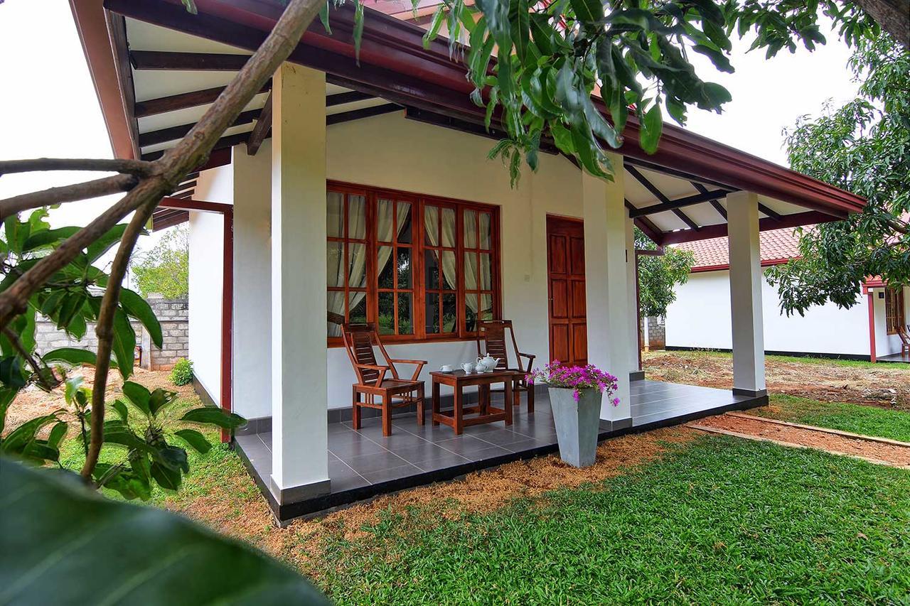 Dambulla Hills Resort Exterior photo